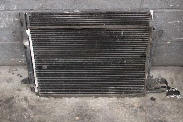 RADIATEUR VAG - Vue 1